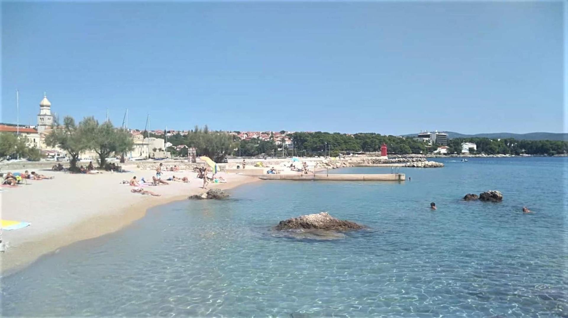 Lovely Studio Malina Close To The Beach 크르크 외부 사진