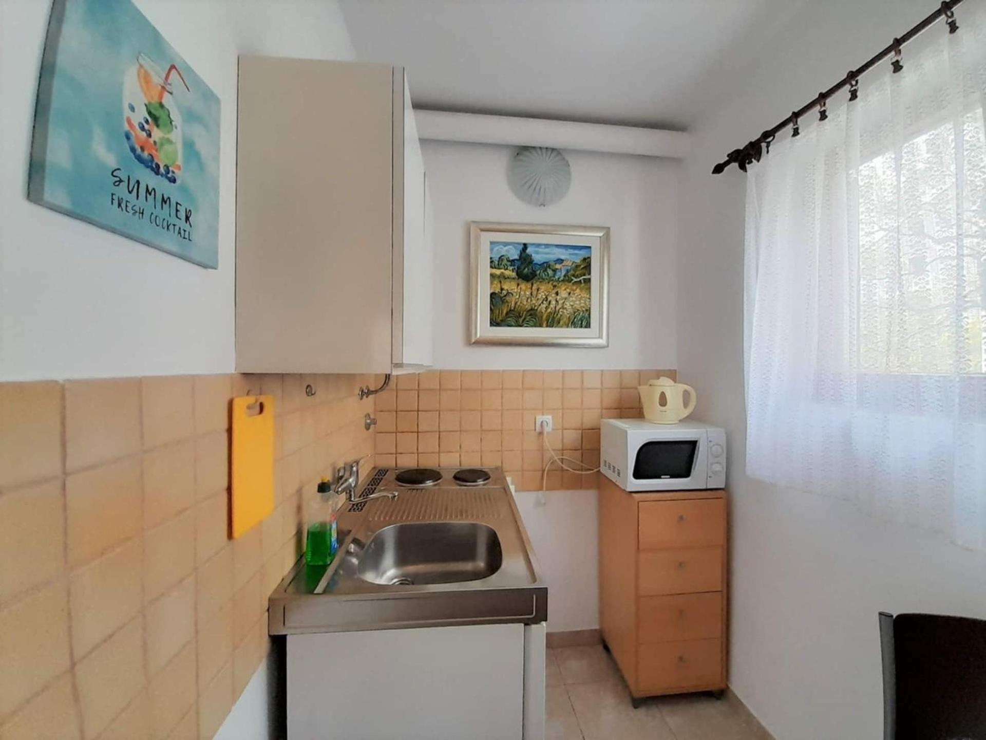 Lovely Studio Malina Close To The Beach 크르크 외부 사진