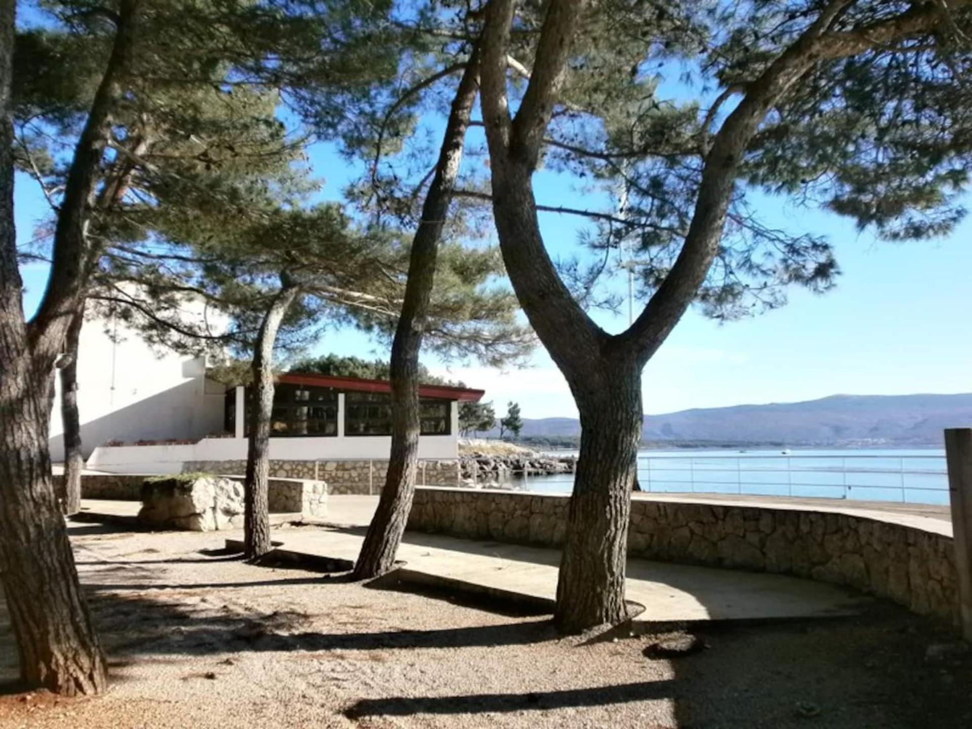 Lovely Studio Malina Close To The Beach 크르크 외부 사진